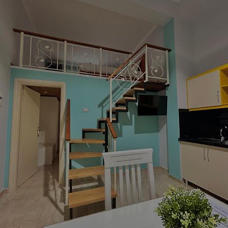Crown Deluxe Apartments ساراندا المظهر الخارجي الصورة