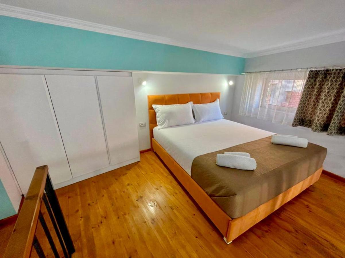 Crown Deluxe Apartments ساراندا المظهر الخارجي الصورة