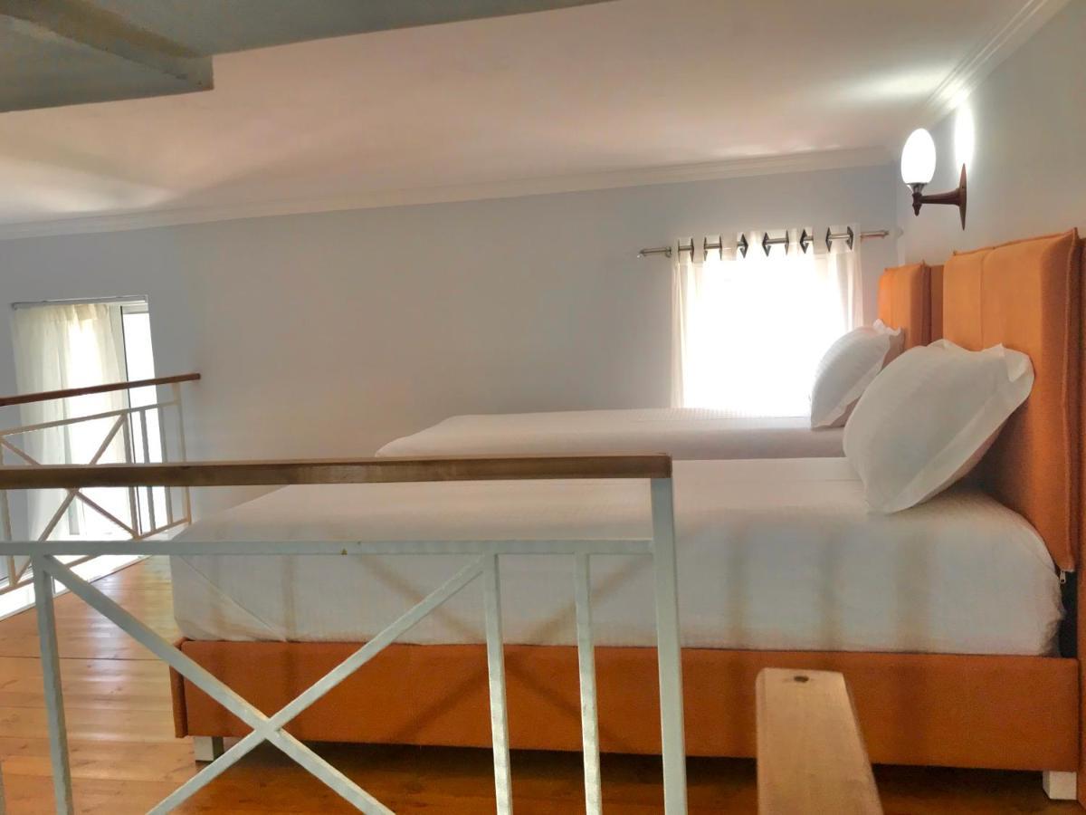Crown Deluxe Apartments ساراندا المظهر الخارجي الصورة