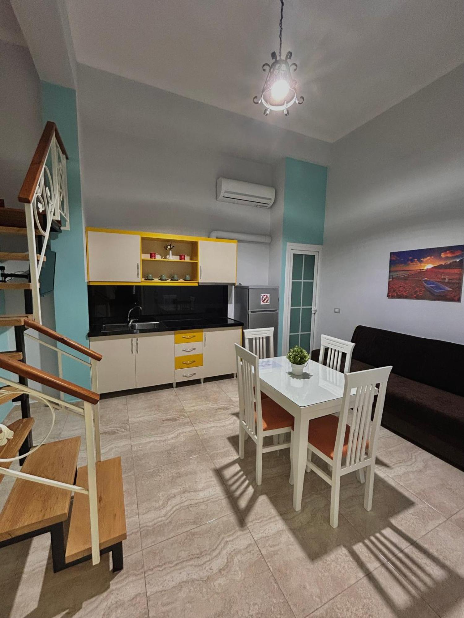 Crown Deluxe Apartments ساراندا المظهر الخارجي الصورة