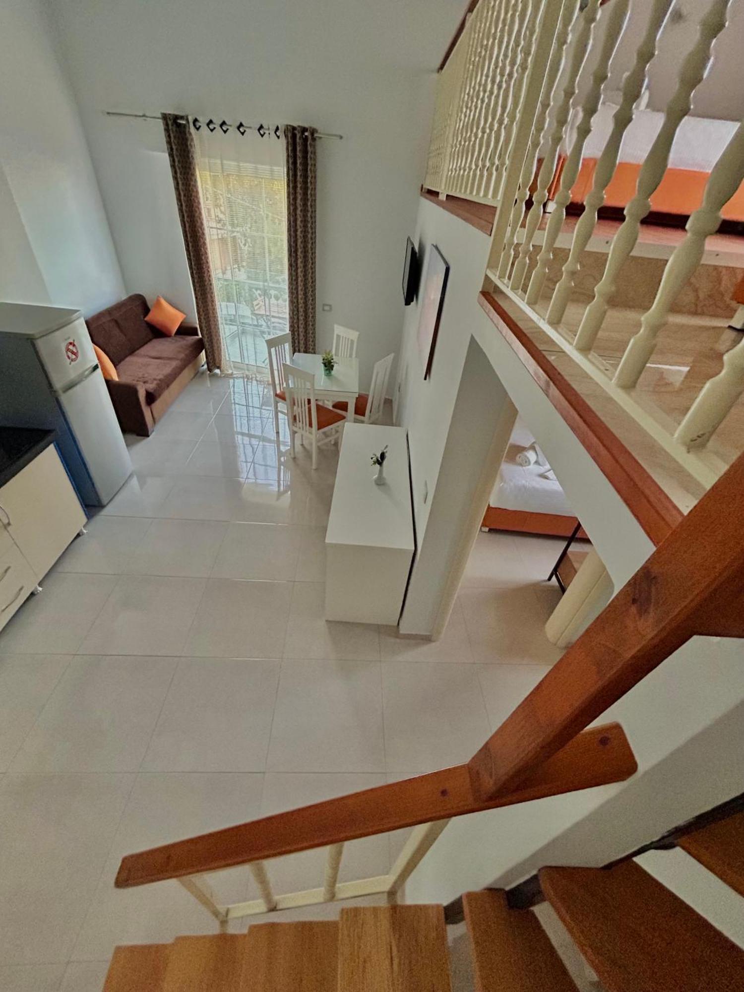 Crown Deluxe Apartments ساراندا المظهر الخارجي الصورة